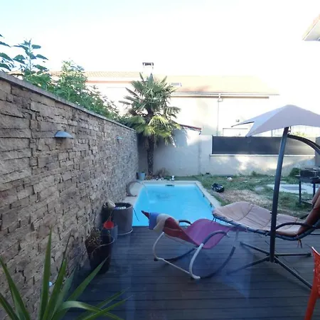 Villa Maison Moderne Et Spacieuse Avec Piscine Villeurbanne